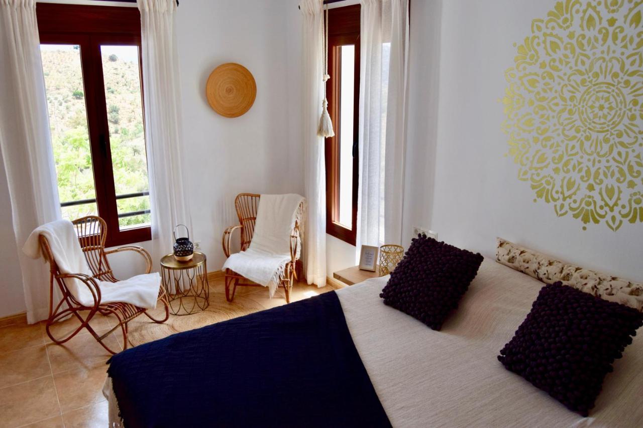 B&B And Apartments Cortijo La Zapatera Canillas de Aceituno ภายนอก รูปภาพ